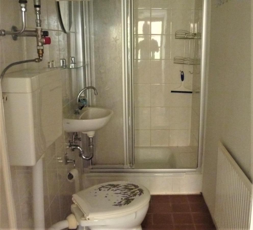 Ferienhaus Weingart Finsterbergen Екстер'єр фото